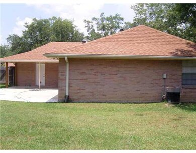 215 Darwin Dr, Slidell, LA 70458 - photo 5