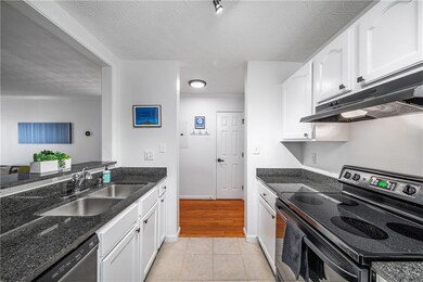 Lenox Villas Condominium unit 2211, Atlanta, GA 30324 - photo 7