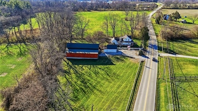 9448 Lytle Ferry Rd, Waynesville, OH 45068 - photo 3