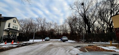 8507 S Brandon Ave, Chicago, IL 60617 - photo 7