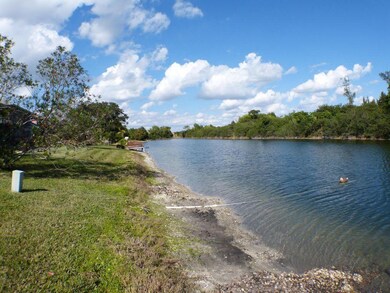 22488 Swordfish Dr, Boca Raton, FL 33428 - photo 3