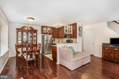 423 Wendover Dr unit 127-B, Eagleville, PA 19403 - photo 6