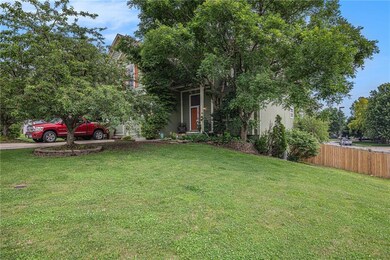 1515 Fox Run Ln, Raymore, MO 64083 - photo 2