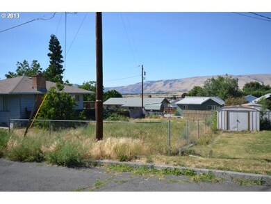 0 E 13th St unit 17090562, the Dalles, OR 97058 - photo 2