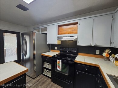 1005 Highway 96 SW, Lavaca, AR 72941 - photo 4