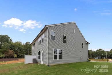 2205 Gladwyne Place unit 8A, Charlotte, NC 28269 - photo 5