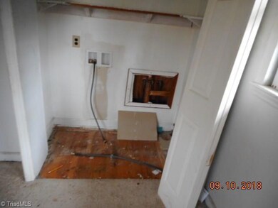 1680 NE Ashley School Cir, Winston Salem, NC 27105 - photo 7