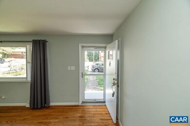 117 N Baker St, Charlottesville, VA 22903 - photo 3