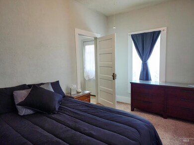 604 W Galloway Ave, Weiser, ID 83672 - photo 4