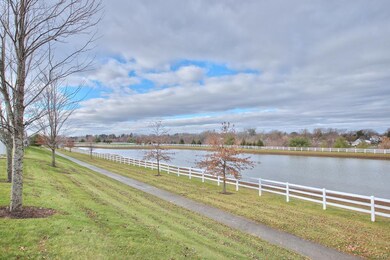6811 Jewel Ln, Macungie, PA 18062 - photo 3