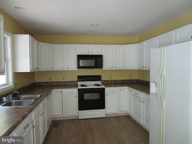 1613 Harris Creek Rd, Louisa, VA 23093 - photo 7