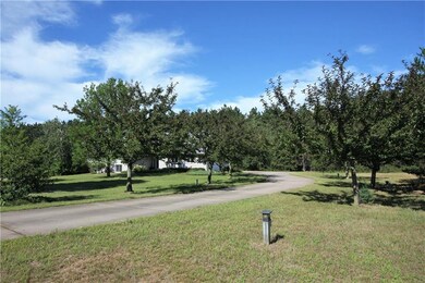 1550 W Park Creek Rd, Fall Creek, WI 54742 - photo 5