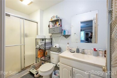 bathroom unit B