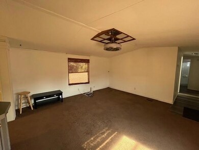 306 Pisces Dr, Granbury, TX 76049 - photo 3