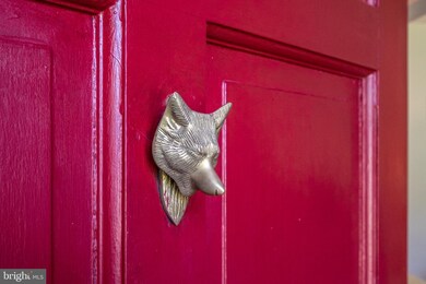 7116 Marlan Dr, Alexandria, VA 22307 - photo 6