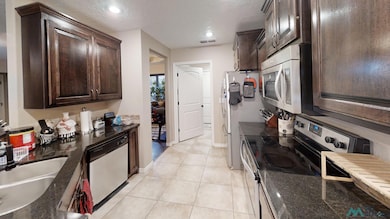 2404 Flagstone Dr, Clovis, NM 88101 - photo 7