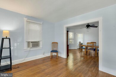 4610 Ridge Ave, Halethorpe, MD 21227 - photo 4