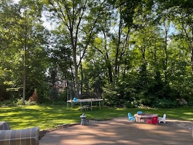 1007 Shimer Ct, Naperville, IL 60565 - photo 2