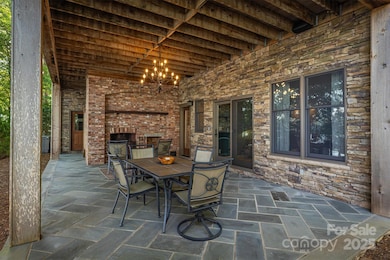 1831 Sandy Cove Dr, Morganton, NC 28655 - photo 3