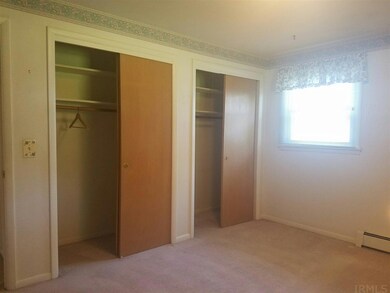 225 S Division St, Auburn, IN 46706 - photo 7