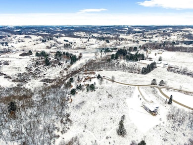 2928 & 2929 Gatling Ct, La Valle, WI 53941 - photo 4