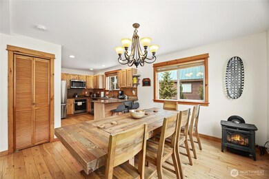 190 Rampart Dr, Snoqualmie Pass, WA 98068 - photo 4