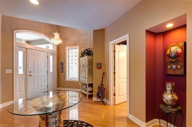 552 Burgess Cir unit 11, Aurora, OH 44202 - photo 3