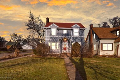 920 Sparrow Ave, Lansing, MI 48910 - photo 2