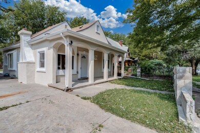 137 N Spruce St, Wichita, KS 67214 - photo 2