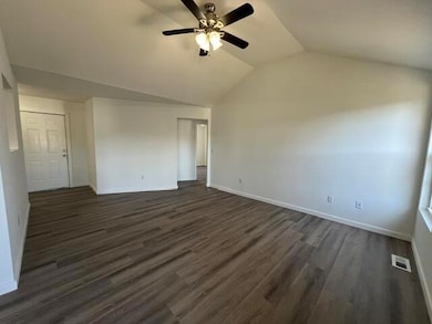 1044 S Missouri Ave, Springfield, MO 65807 - photo 2