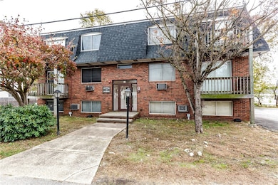 11 Traver Ave unit 1, Johnston, RI 02919 - photo 3