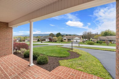 98 Gloucester Rd, Stuarts Draft, VA 24477 - photo 2