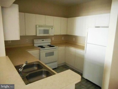 4550 Strutfield Ln unit 2308, Alexandria, VA 22311 - photo 5