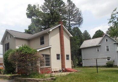 1177 W Main St, Stroudsburg, PA 18360 - photo 2