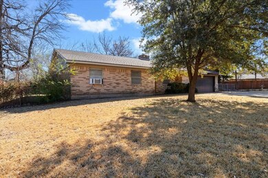 104 Wes Michael Cir, Bonham, TX 75418 - photo 3