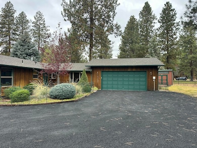 15689 Paddock Green, Sisters, OR 97759 - photo 3