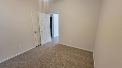 897 Chase Ave, Cleburne, TX 76031 - photo 4