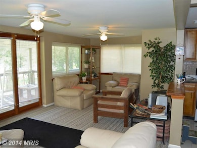 204 Harlem Rd, Pasadena, MD 21122 - photo 7