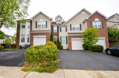 5207 Spring Ridge Dr E, Macungie, PA 18062 - photo 4