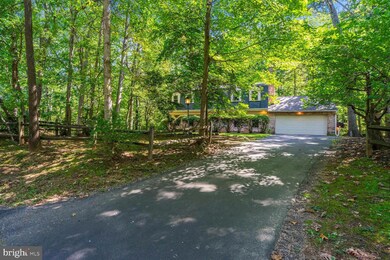 2403 Bugle Ln, Reston, VA 20191 - photo 2