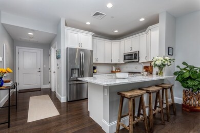 443 Essex St unit 201, Swampscott, MA 01907 - photo 4