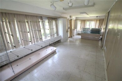 1812 Nichol Ave, Anderson, IN 46016 - photo 7