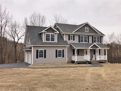 18 Beyers Rd, Middletown, NY 10941 - photo 2