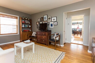 388 E Beechwold LR4