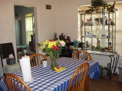 7221 Lockwood Dr, Houston, TX 77016 - photo 5