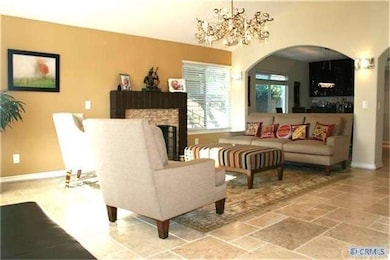 Entrance/Living room