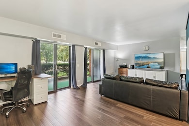 1405 E Central Rd unit 122C, Arlington Heights, IL 60005 - photo 7