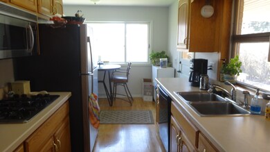 897 S Bryan St, Elmhurst, IL 60126 - photo 7