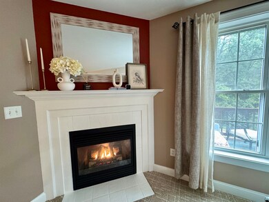 80 Pear Tree Ln, Newmarket, NH 03857 - photo 4