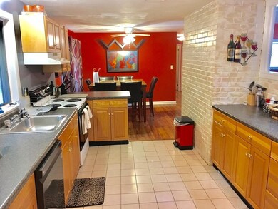 33 Roslyn Rd, Brockton, MA 02302 - photo 7